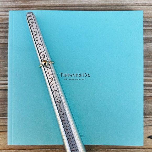 💛Rare and Retired Tiffany & Co. 18k Rose Gold HardWear Ball Ring, 8mm, Sz 6💛 - Picture 9 of 9